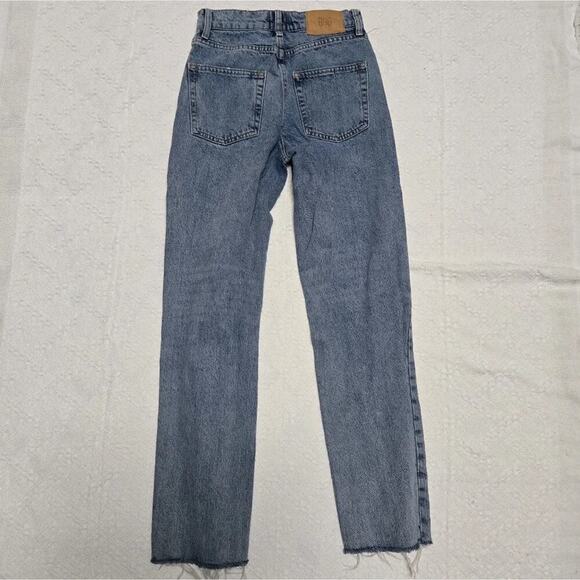BDG Urban Outfitters Pax Straight Leg Destroyed Denim Jeans 25/32 thrashed - Picture 6 of 6